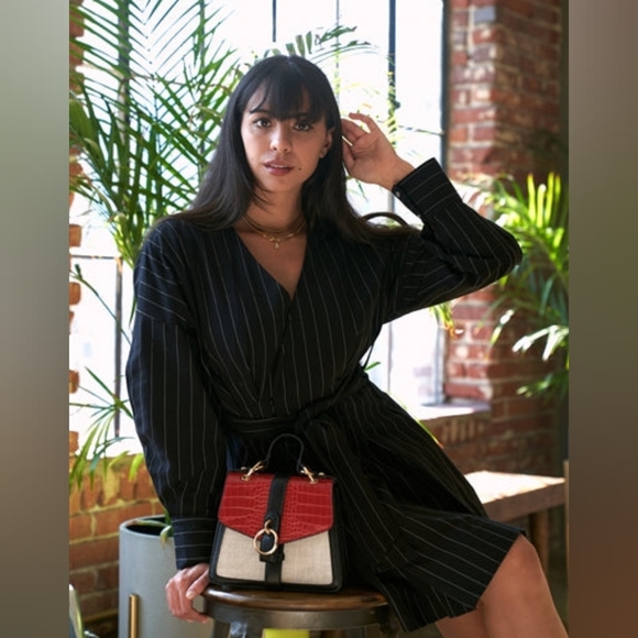 WRAP IT UP DRESS - Picture 1 of 3